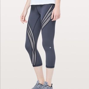 Lululemon NWT size 6 Never Still Crop